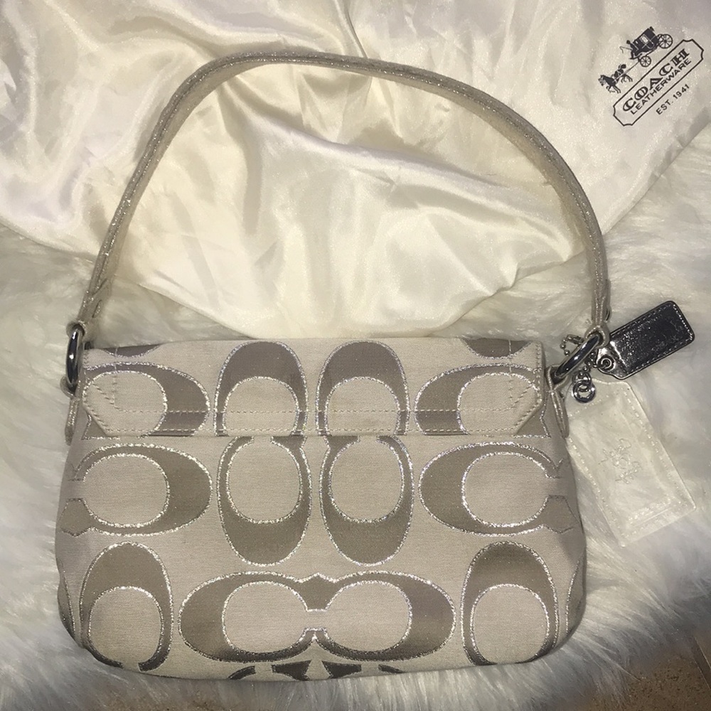 AUTHENTIC “COACH POPPY GLAM” PURSE - Picture 9 of 15